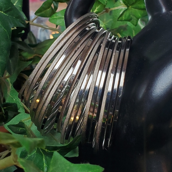 Set of 21 Silver-Tone Bangle Bracelets - Picture 3 of 7